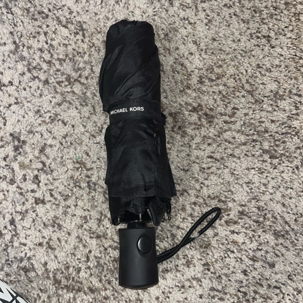 Like New Michael Kors Umbrella